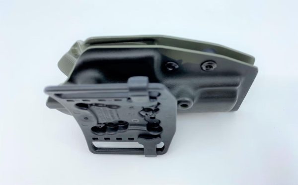 mit Comp-Tac PLM V2 Gürtelschlaufe