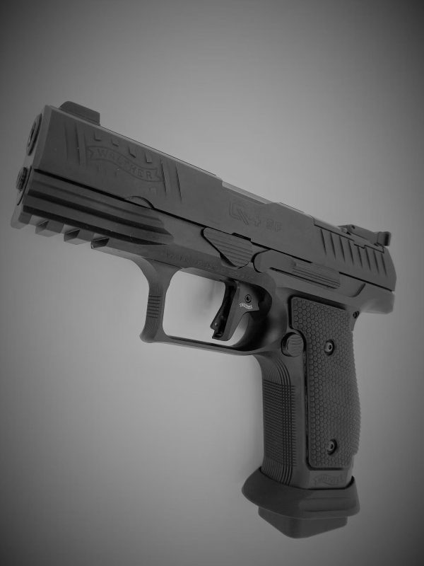 Walther Q4 SF Little Black Ribbon Kal. 9mm Para