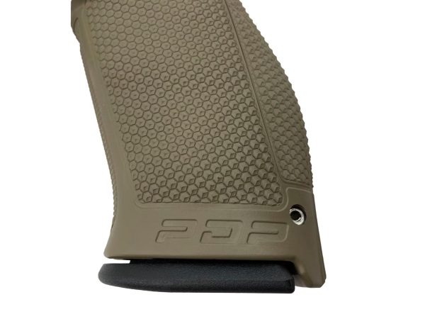 18 Schuss - Cerakoted H-261 "Glock FDE"